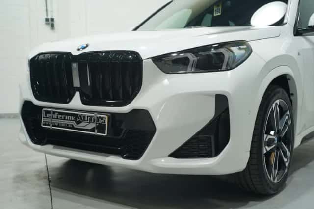 BMW X1 (2024) thumbnail 5