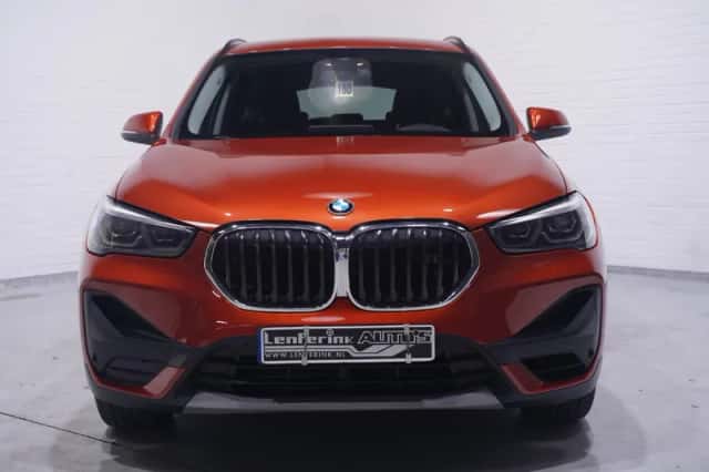 BMW X1 (2019) thumbnail 3