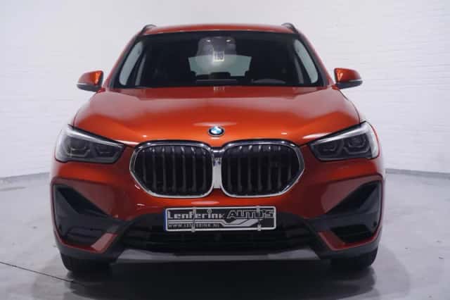 BMW X1 (2019) thumbnail 3