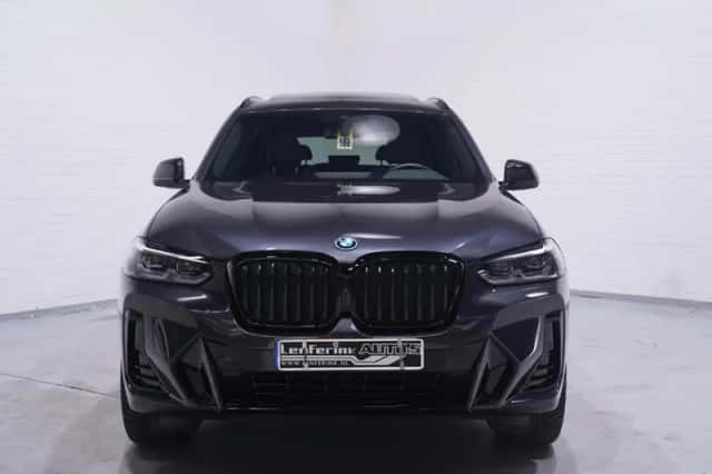 BMW X3 (2023) thumbnail 3