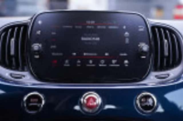 Fiat 500C (2019) thumbnail 126