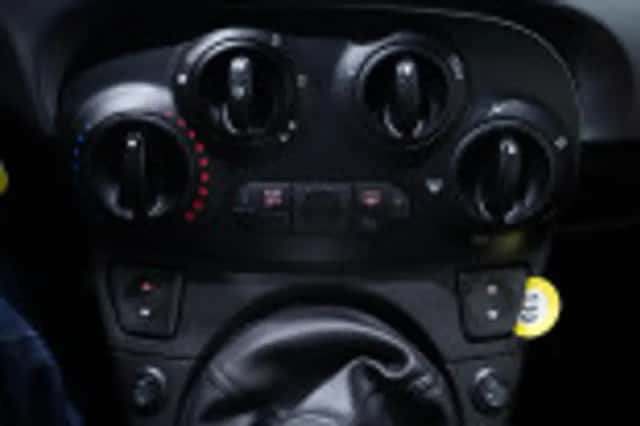 Fiat 500s (2015) thumbnail 73