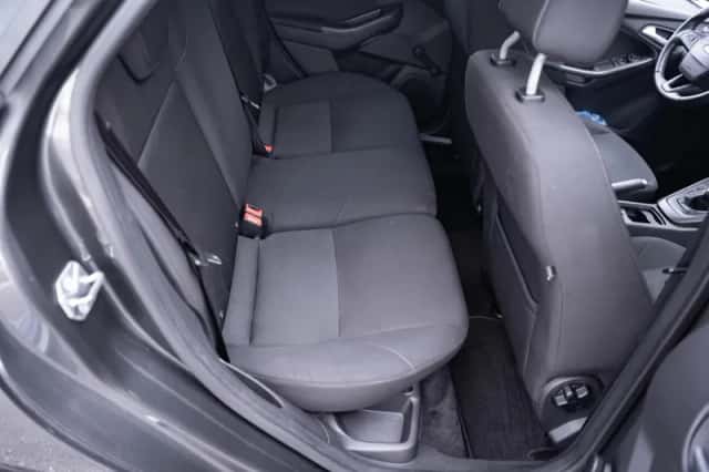 Ford Focus (2015) thumbnail 121