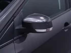 Ford Focus (2015) thumbnail 14