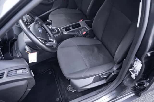 Ford Focus (2015) thumbnail 28