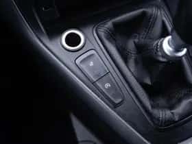 Ford Focus (2015) thumbnail 38