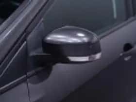 Ford Focus (2015) thumbnail 57