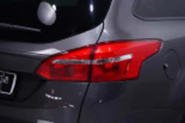 Ford Focus (2015) thumbnail 60
