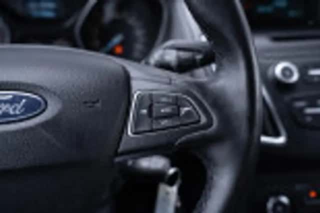 Ford Focus (2015) thumbnail 66