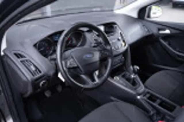 Ford Focus (2015) thumbnail 69