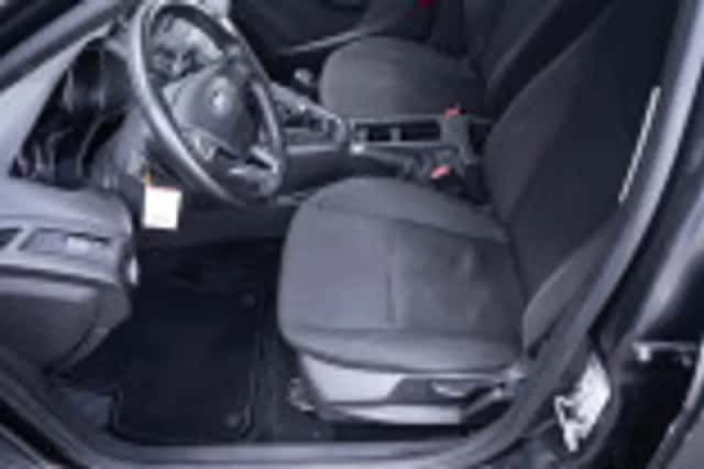 Ford Focus (2015) thumbnail 70