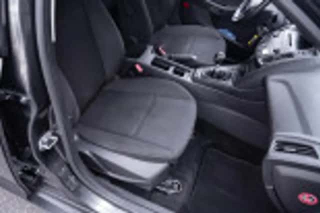 Ford Focus (2015) thumbnail 75