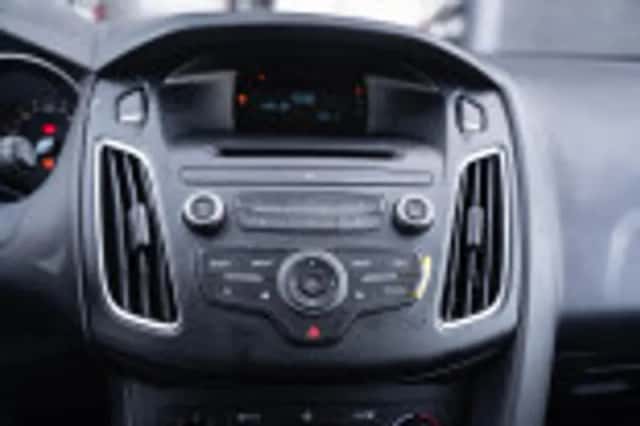 Ford Focus (2015) thumbnail 84