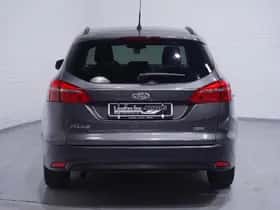 Ford Focus (2015) thumbnail 95