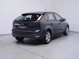 Ford Focus (2011) thumbnail 115