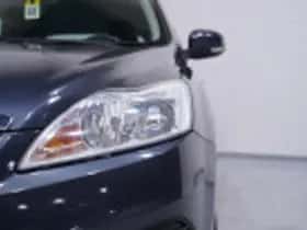 Ford Focus (2011) thumbnail 47