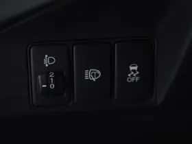 Honda Civic (2016) thumbnail 105