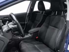 Honda Civic (2016) thumbnail 124