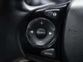 Honda Civic (2016) thumbnail 61