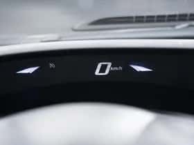 Honda Civic (2016) thumbnail 96