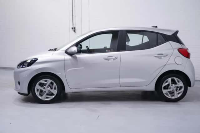 Hyundai i10 (2022) thumbnail 5
