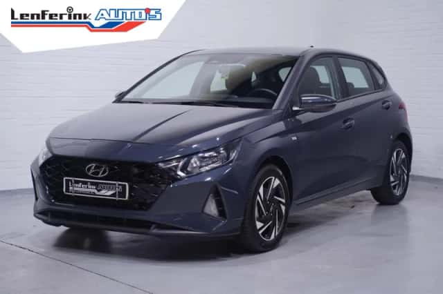 Hyundai i20 (2023) thumbnail 2