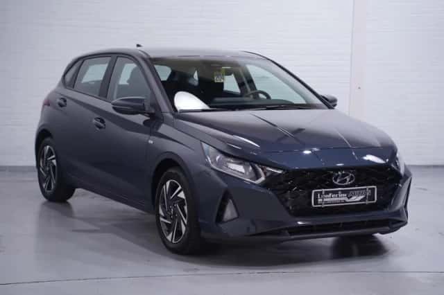 Hyundai i20 (2023) thumbnail 3