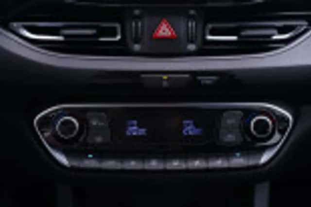 Hyundai i30 (2023) thumbnail 101