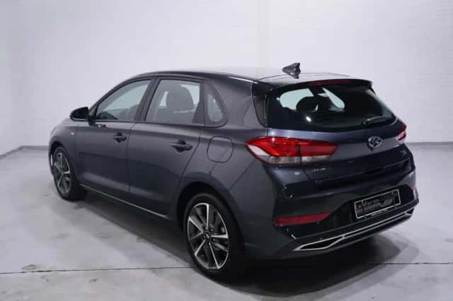 Hyundai i30 (2023) thumbnail 12