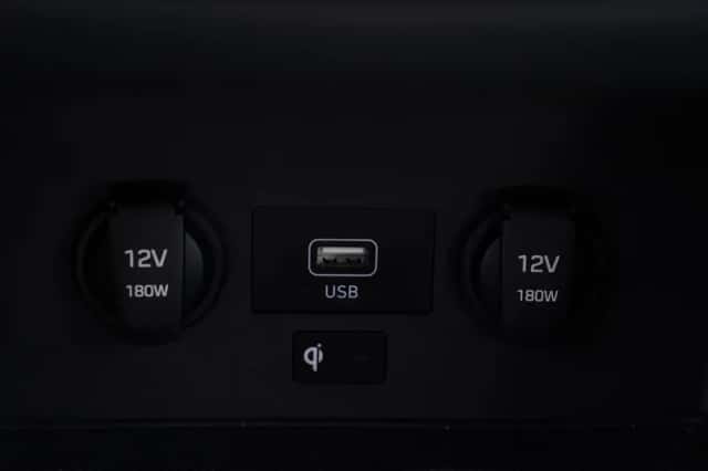Hyundai i30 (2023) thumbnail 214