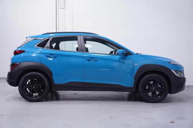 Hyundai Kona (2022) thumbnail 6