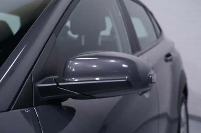 Hyundai Kona (2023) thumbnail 13