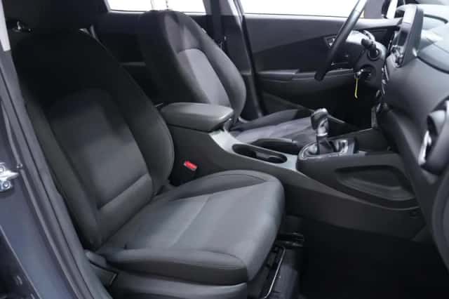 Hyundai Kona (2023) thumbnail 130