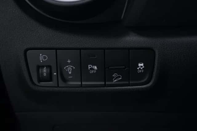 Hyundai Kona (2023) thumbnail 26