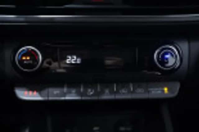 Hyundai Kona (2023) thumbnail 72