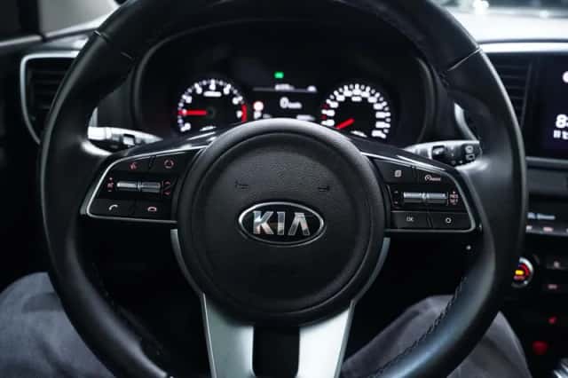 Kia Sportage (2022) thumbnail 115