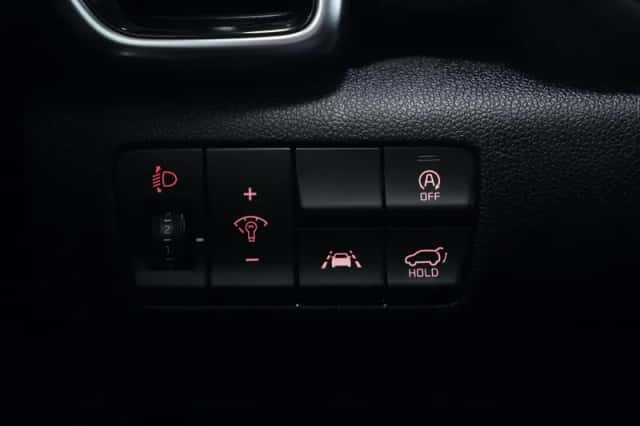Kia Sportage (2022) thumbnail 121