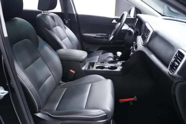 Kia Sportage (2022) thumbnail 136