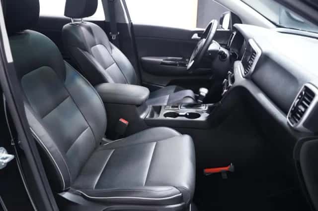 Kia Sportage (2022) thumbnail 149