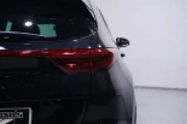 Kia Sportage (2022) thumbnail 63
