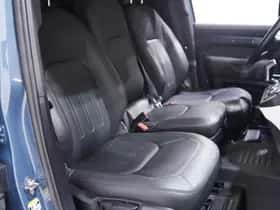 Land Rover Defender (2021) thumbnail 21