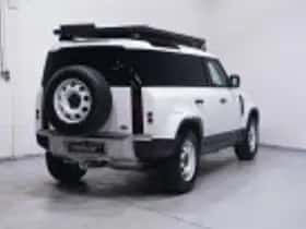 Land Rover Defender (2021) thumbnail 48