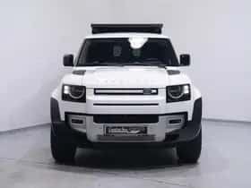 Land Rover Defender (2021) thumbnail 6