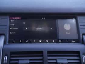 Land Rover Discovery Sport (2019) thumbnail 126