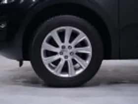 Land Rover Discovery Sport (2017) thumbnail 61