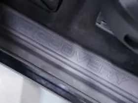 Land Rover Discovery Sport (2017) thumbnail 65