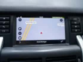 Land Rover Discovery Sport (2017) thumbnail 81