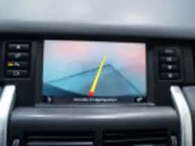 Land Rover Discovery Sport (2017) thumbnail 85