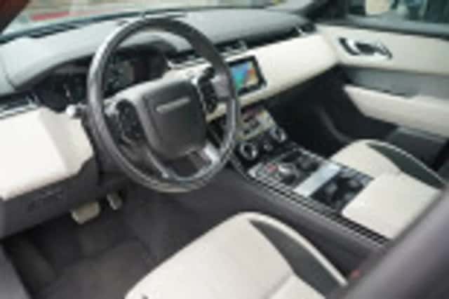 Range Rover Velar (2018) thumbnail 124