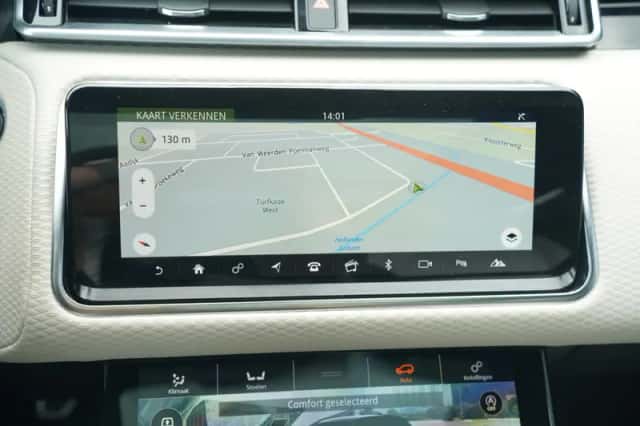Range Rover Velar (2018) thumbnail 183